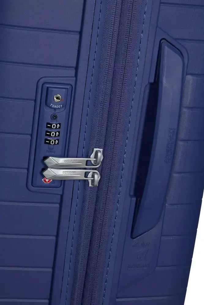 Valise American Tourister "FastForward" 68cm American Tourister