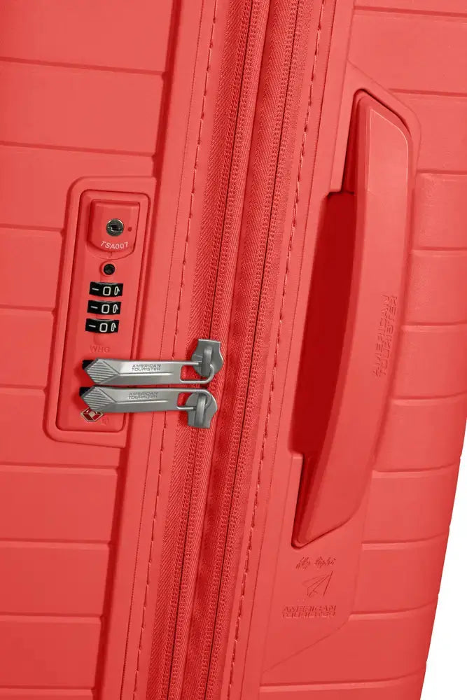 Valise American Tourister "FastForward" 68cm American Tourister