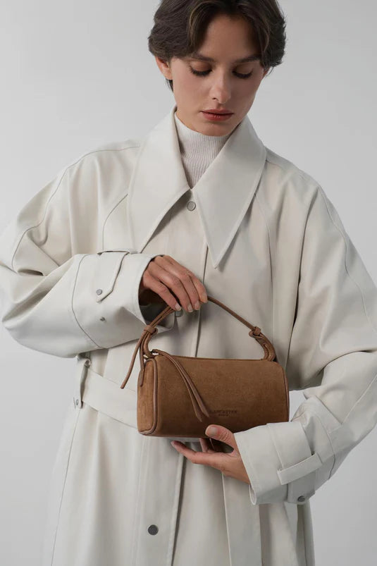 Petit sac rectangle Suede en velours camel Lancaster 530-54