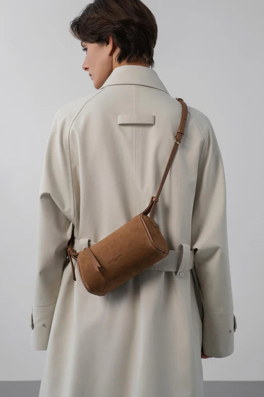 Petit sac rectangle Suede en velours camel Lancaster 530-54
