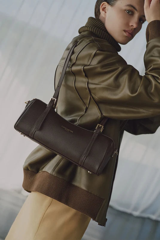 Sac rectangle long en cuir marron Milano Ana Lancaster 547-113