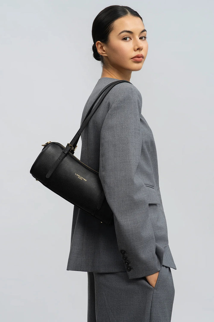 Sac rectangle long en cuir noir Milano Ana Lancaster 547-113