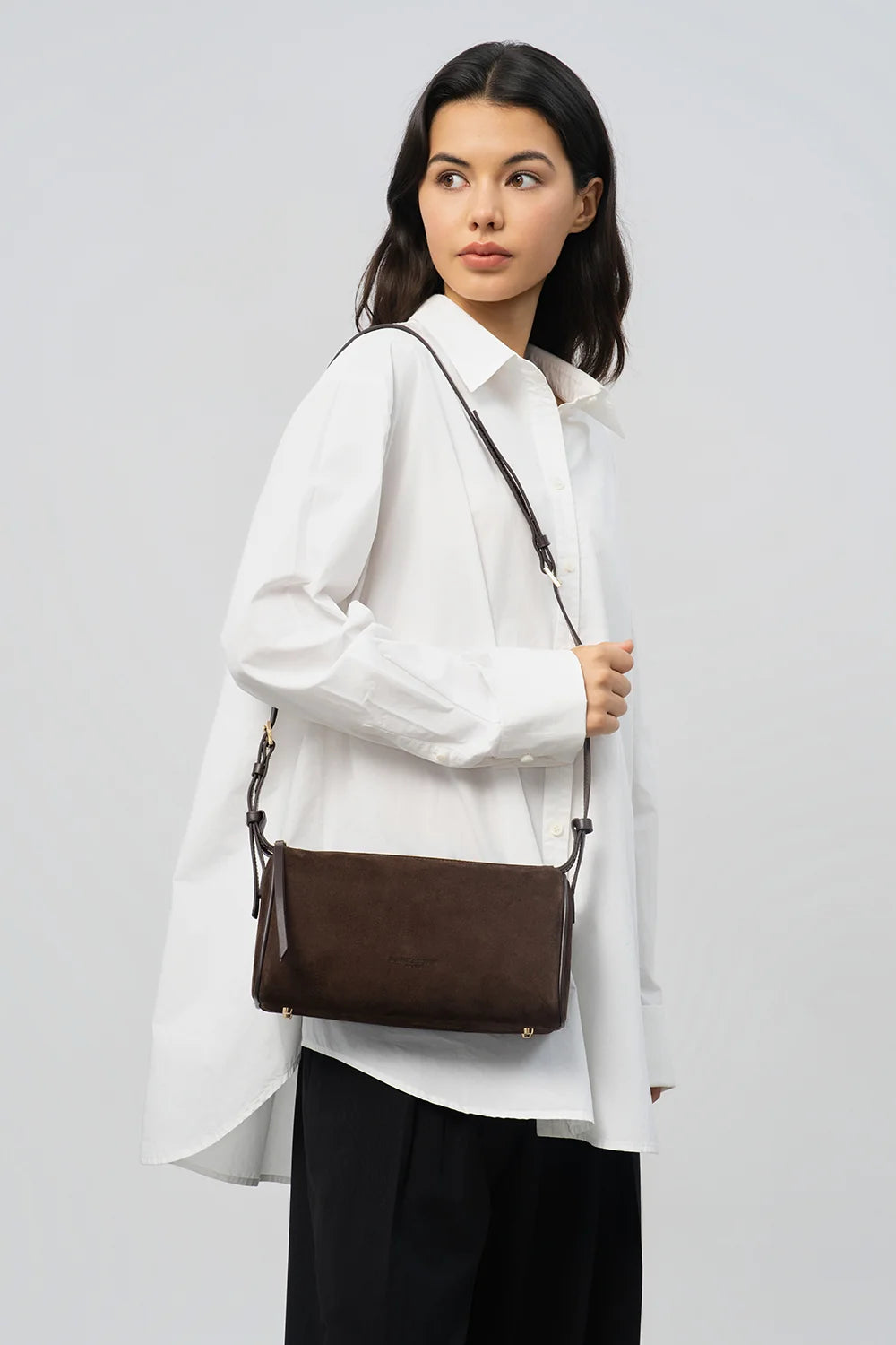 Sac rectangle Suede en velours marron Lancaster 530-55
